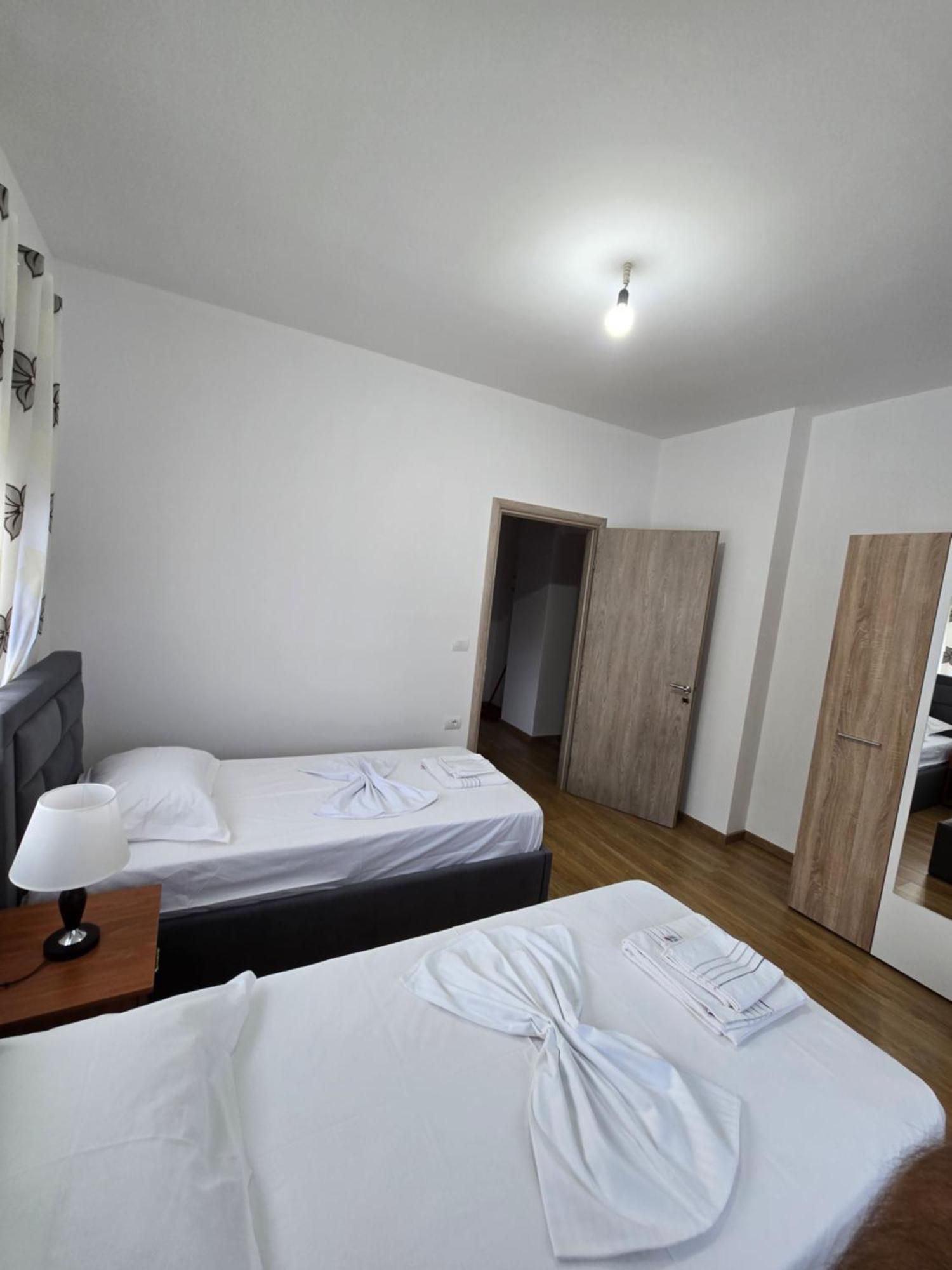 Brana Apartments Saranda Extérieur photo