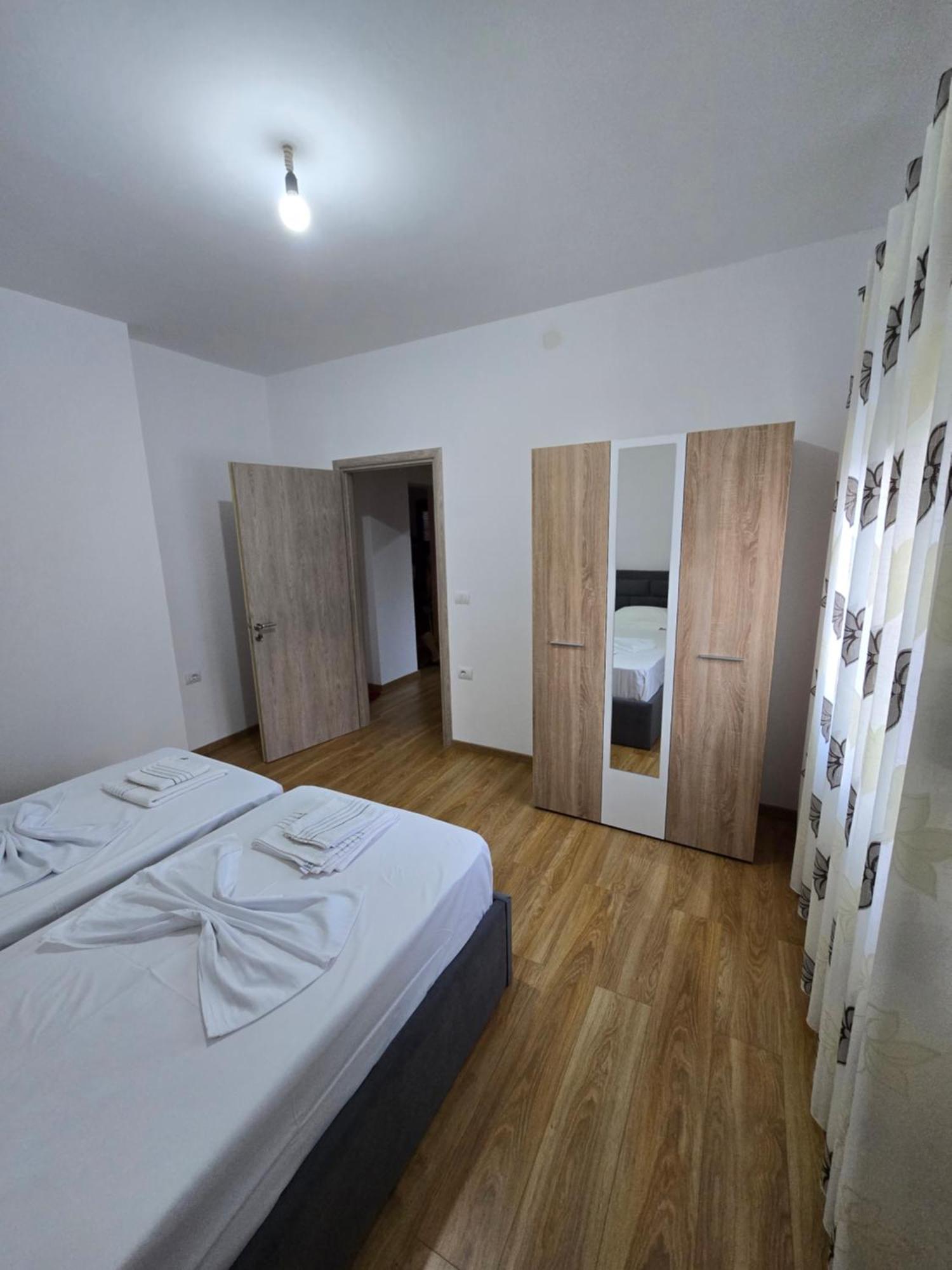 Brana Apartments Saranda Extérieur photo