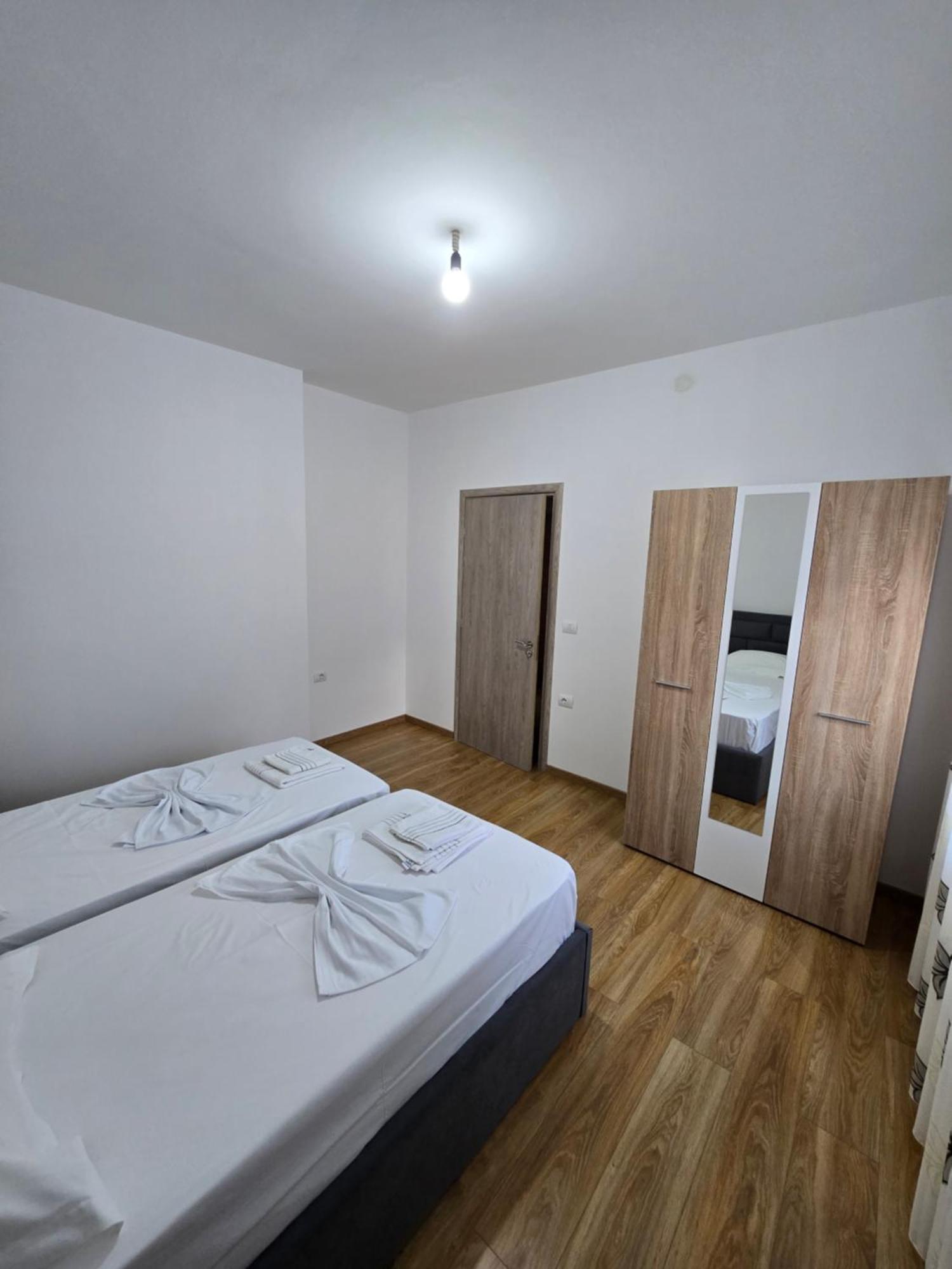 Brana Apartments Saranda Extérieur photo