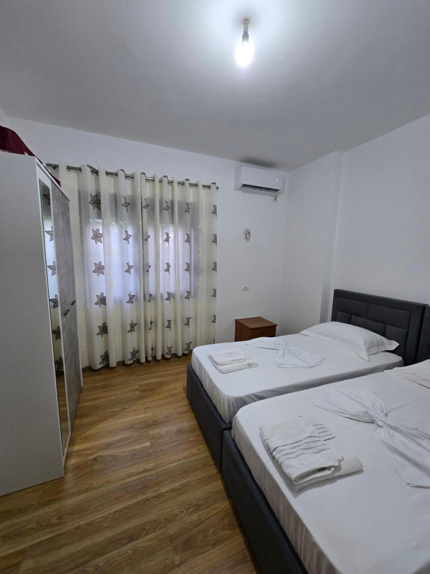 Brana Apartments Saranda Extérieur photo